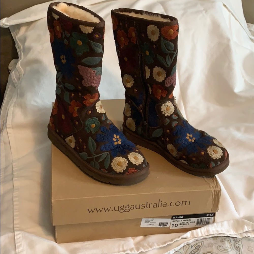 Uggs Autumn Floral